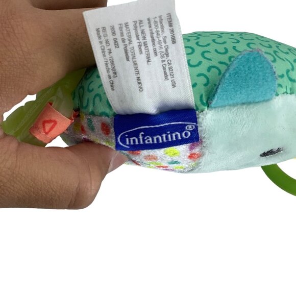 Infantino Narwhal Chime & Go Tag Along Pal Clip On Baby Toy Age 6-12 Months - Picture 3 of 6